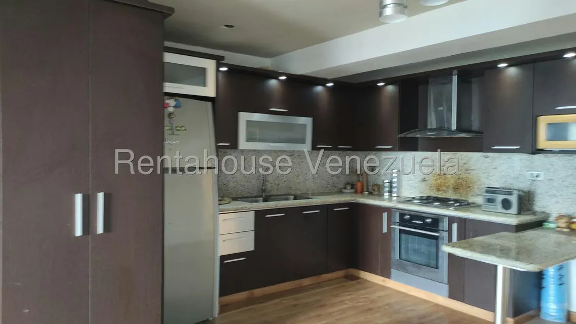 Apartamento (1 Nivel) en Venta en Miravila, Distrito Metropolitano - 2