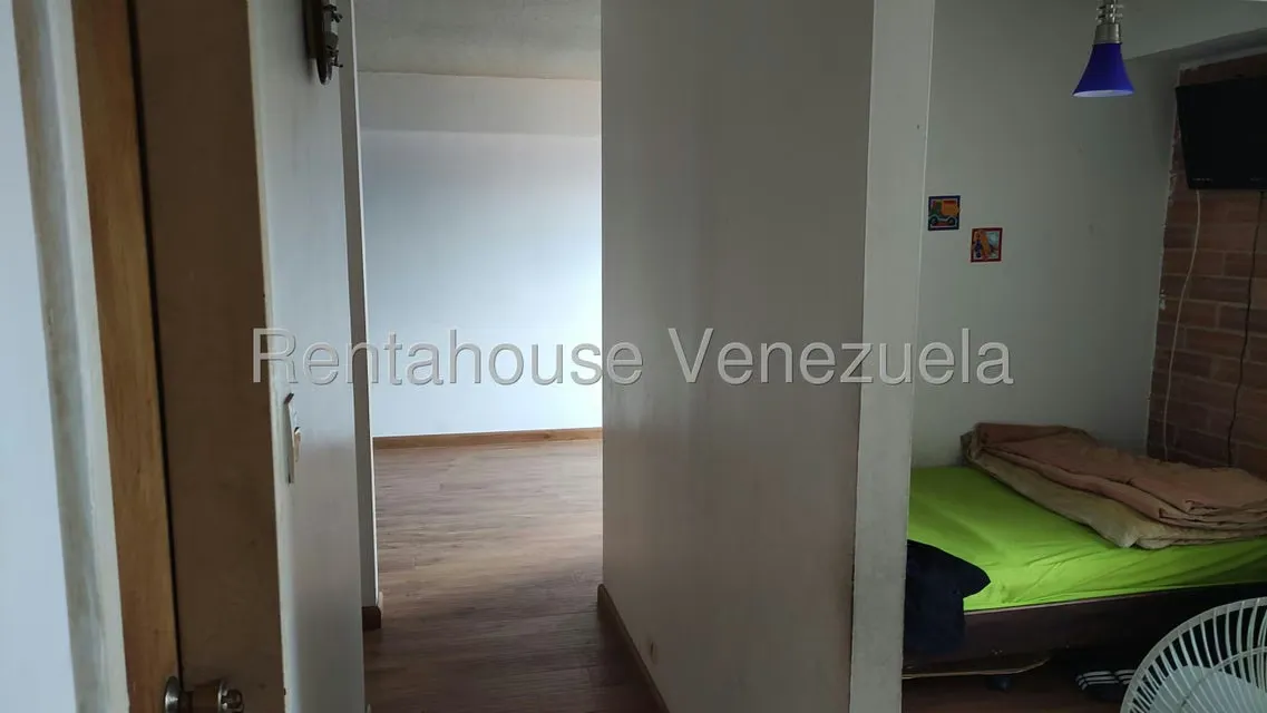 Apartamento (1 Nivel) en Venta en Miravila, Distrito Metropolitano - 23