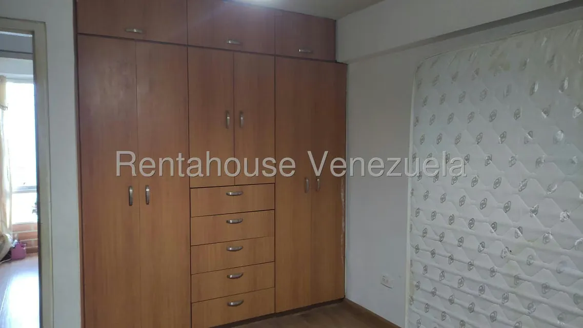Apartamento (1 Nivel) en Venta en Miravila, Distrito Metropolitano - 27