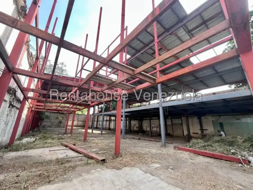 Terreno (Comercial) en Venta en Zona Centro, Aragua