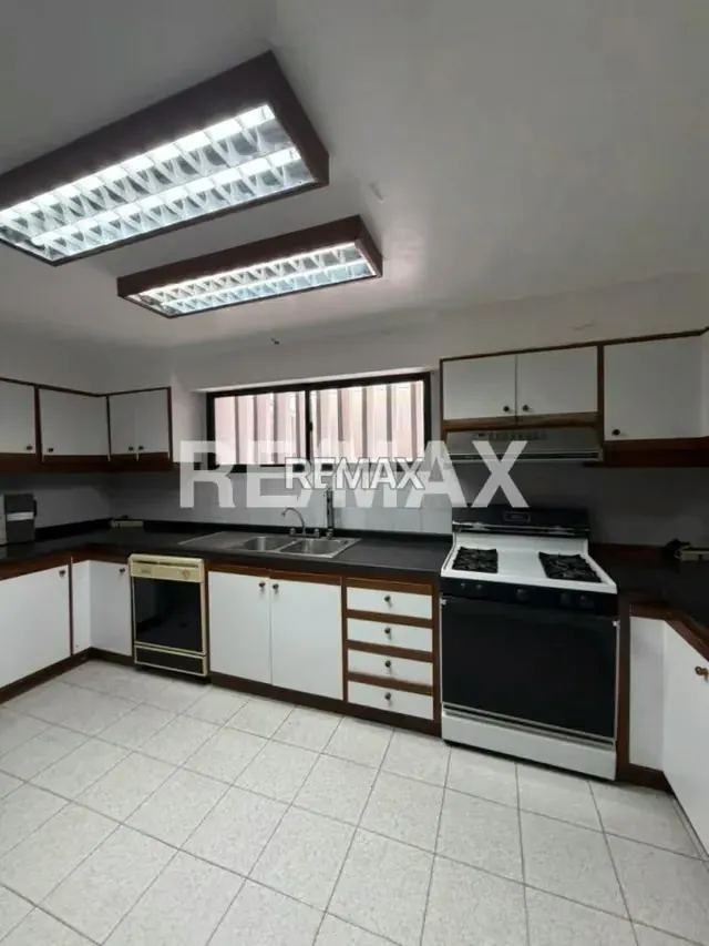 CASA COMERCIAL O RESIDENCIAL SECTOR SANTA MARIA - 12