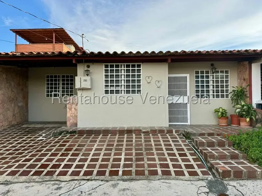 Casa (1 Nivel) en Venta en Tierra del Sol, Lara - 2