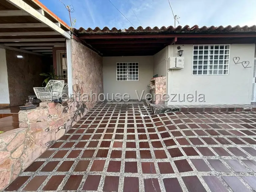 Casa (1 Nivel) en Venta en Tierra del Sol, Lara - 25