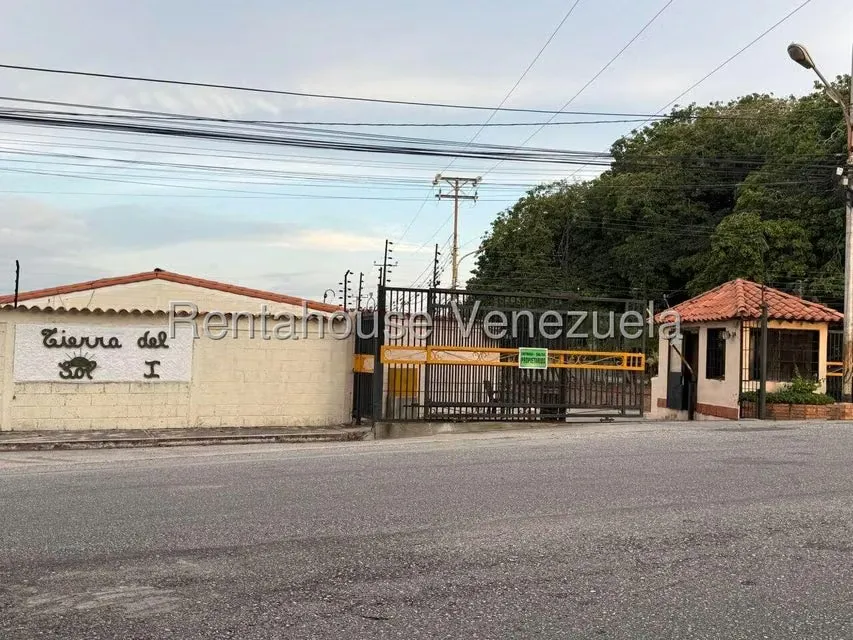Casa (1 Nivel) en Venta en Tierra del Sol, Lara - 28