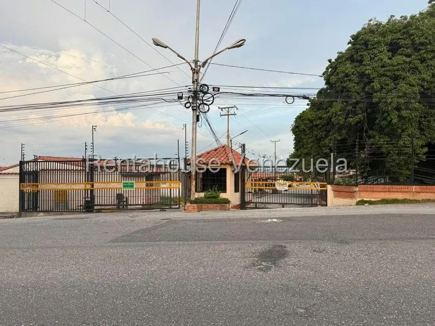 Casa (1 Nivel) en Venta en Tierra del Sol, Lara - 29