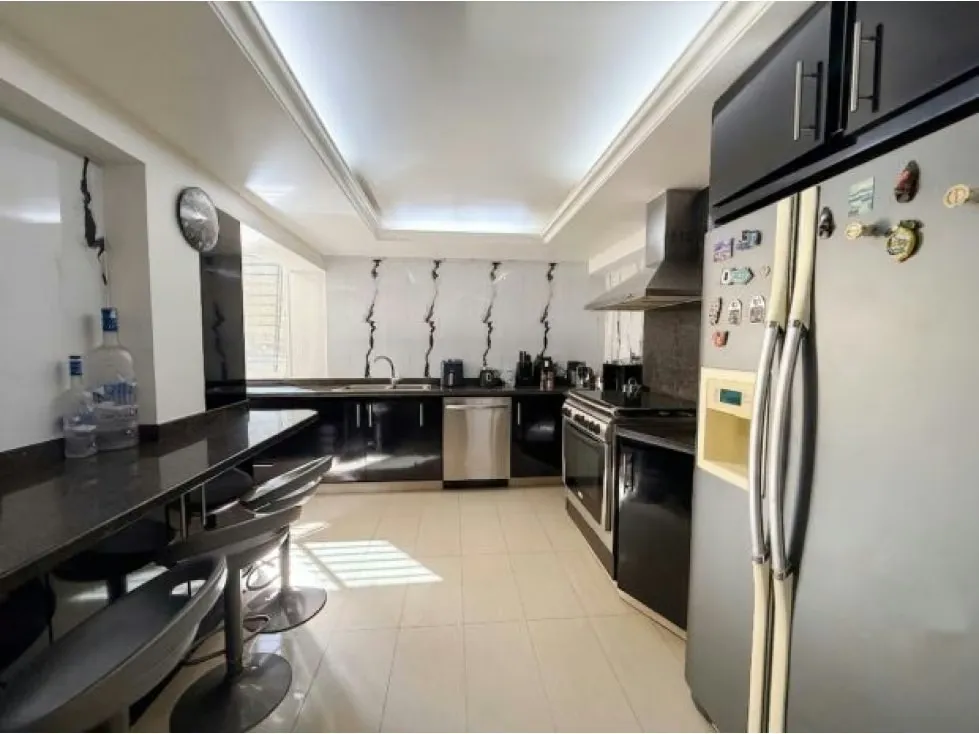 Apartamento en Alquiler en el cafetal Juli - 2