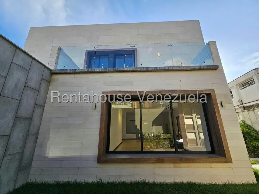 Casa (Multipes Niveles) en Venta en Altamira, Distrito Metropolitano - 14
