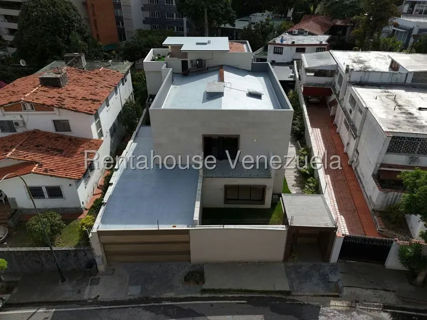Casa (Multipes Niveles) en Venta en Altamira, Distrito Metropolitano - 4