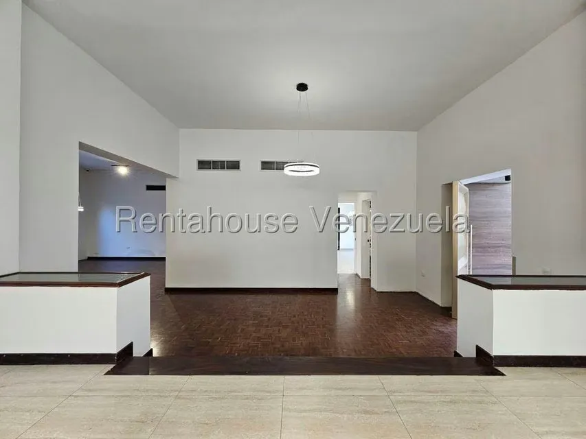 Casa (Multipes Niveles) en Venta en Altamira, Distrito Metropolitano - 38