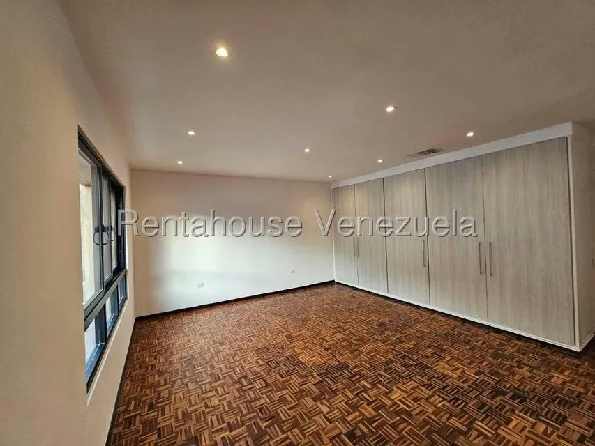Casa (Multipes Niveles) en Venta en Altamira, Distrito Metropolitano - 56