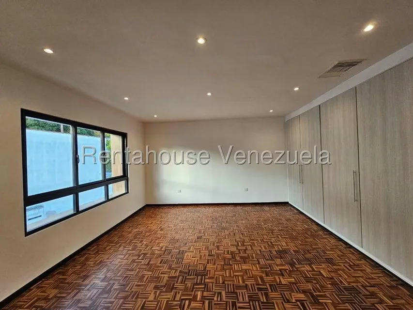 Casa (Multipes Niveles) en Venta en Altamira, Distrito Metropolitano - 58