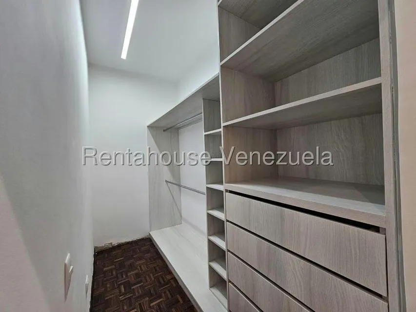 Casa (Multipes Niveles) en Venta en Altamira, Distrito Metropolitano - 59