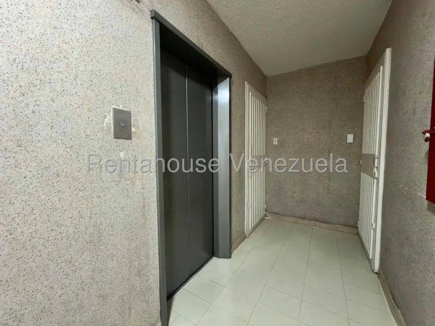 Apartamento (1 Nivel) en Venta en La Boyera, Distrito Metropolitano - 3