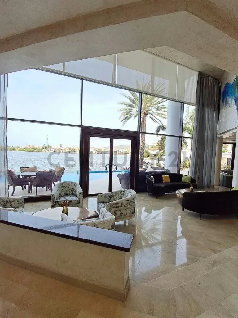 exclusiva villa en venta - 5