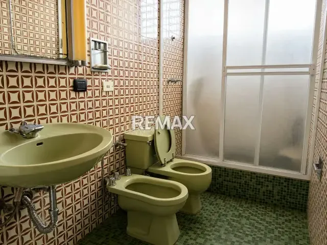 Quinta para remodelar con amplio terreno en Prados del Este - 7