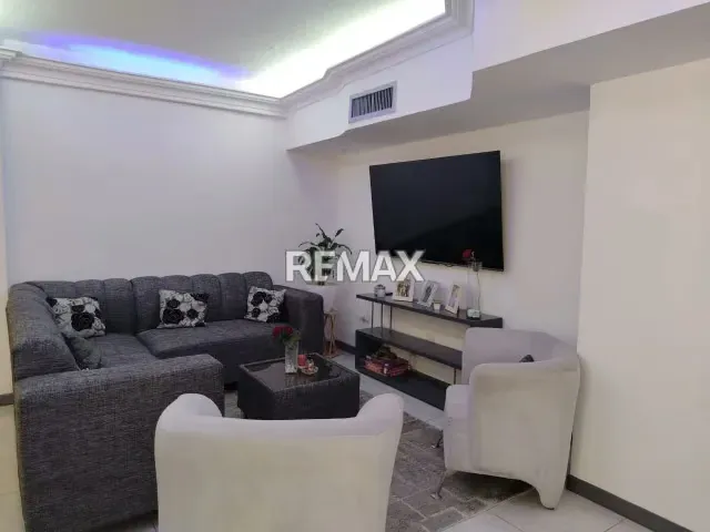 Apartamento en venta en Conjunto Residencial Premium, El Milagro, Maracaibo - 2