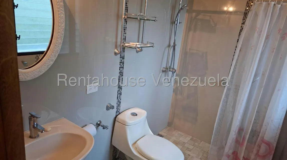 Apartamento (1 Nivel) en Venta en Los Naranjos del Cafetal, Distrito Metropolitano - 13