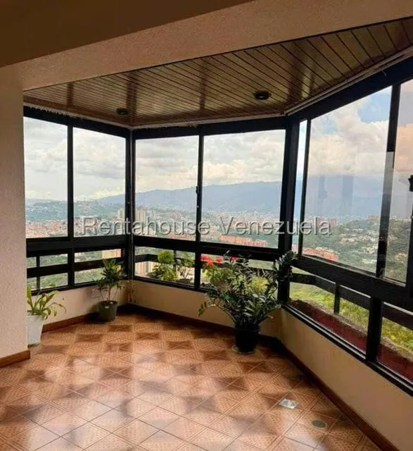 Apartamento (1 Nivel) en Venta en Los Naranjos del Cafetal, Distrito Metropolitano - 4