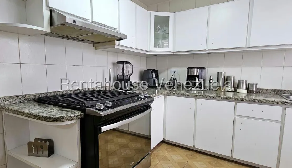 Apartamento (1 Nivel) en Venta en Los Naranjos del Cafetal, Distrito Metropolitano - 7