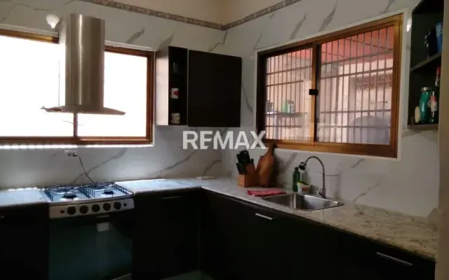 EXCLUSIVA CASA QUINTA CON POTENCIAL RESIDENCIAL Y COMERCIAL, Amparo, La limpia, Maracaibo - 8