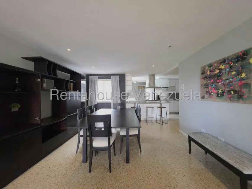 Apartamento (1 Nivel) en Alquiler en Altamira, Distrito Metropolitano - 5