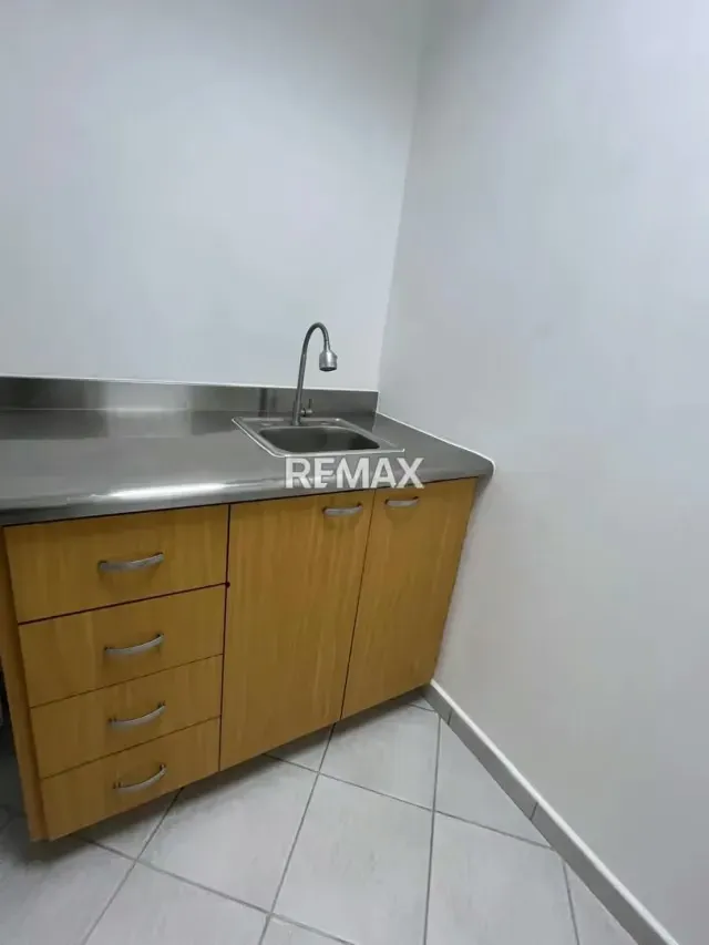 Oficina en Venta Torre Milenium Zona Este-Barquisimeto - 13