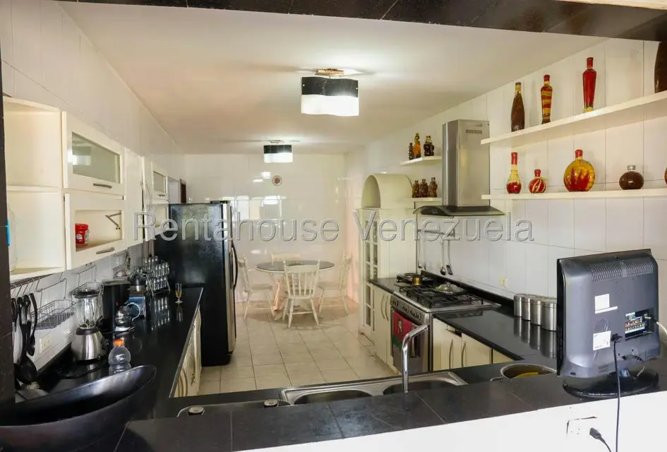 Casa (Multipes Niveles) en Venta en Los Naranjos del Cafetal, Distrito Metropolitano - 12