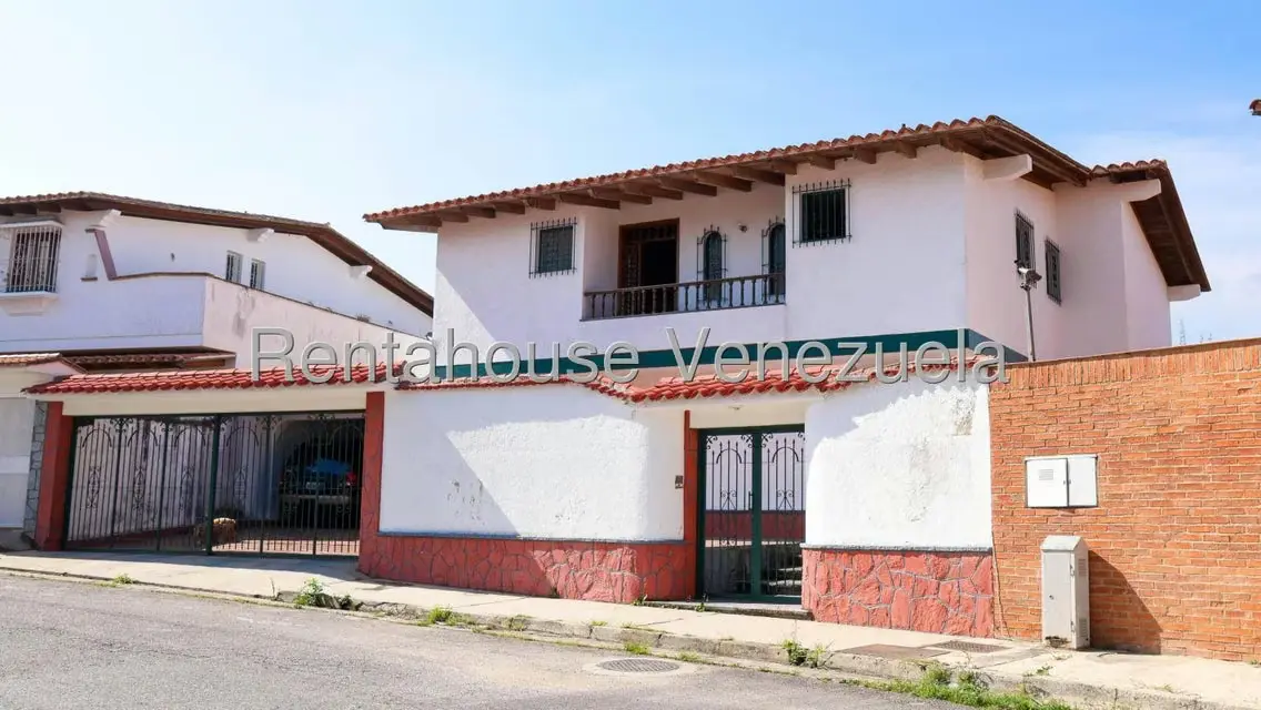 Casa (Multipes Niveles) en Venta en Los Naranjos del Cafetal, Distrito Metropolitano - 3