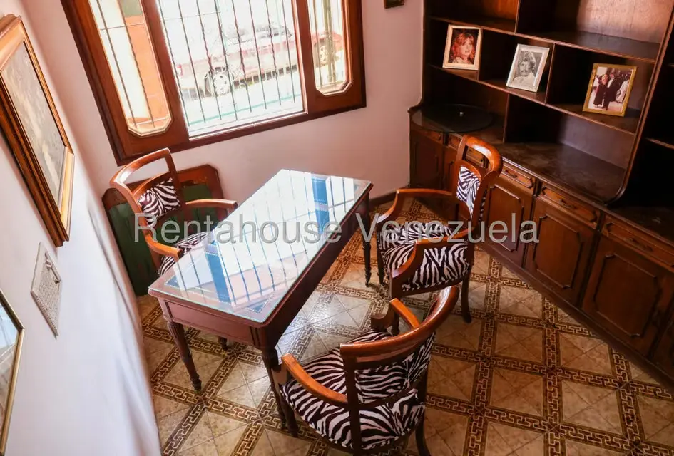 Casa (Multipes Niveles) en Venta en Los Naranjos del Cafetal, Distrito Metropolitano - 8