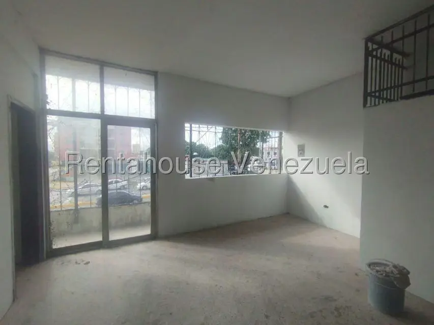 Local Comercial en Alquiler en Centro, Lara - 14