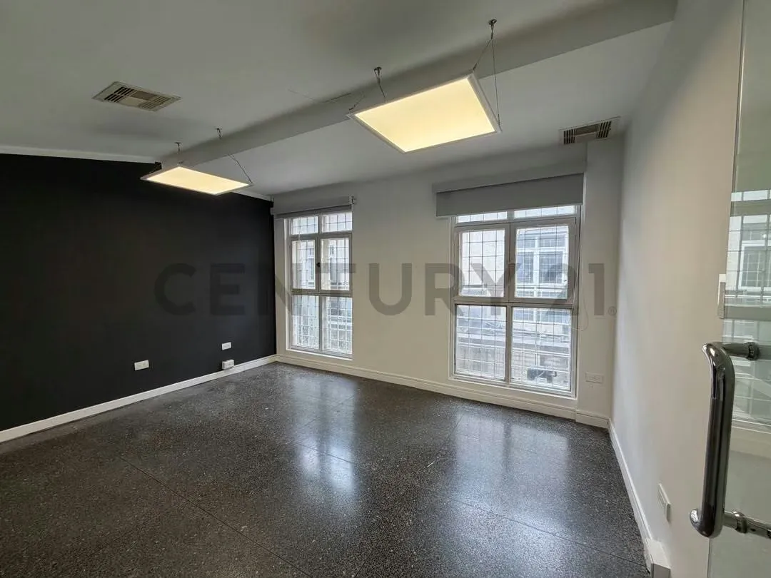 Impulsa tu empresa en ésta Amplia oficina en alquiler, en las Mercedes, Baruta - 12