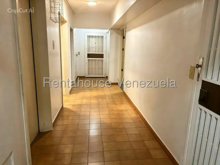 Apartamento (1 Nivel) en Venta en Parroquia La Candelaria, Distrito Metropolitano - 14