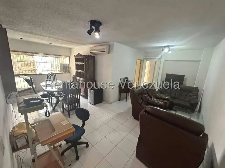 Apartamento (1 Nivel) en Venta en Parroquia La Candelaria, Distrito Metropolitano - 5
