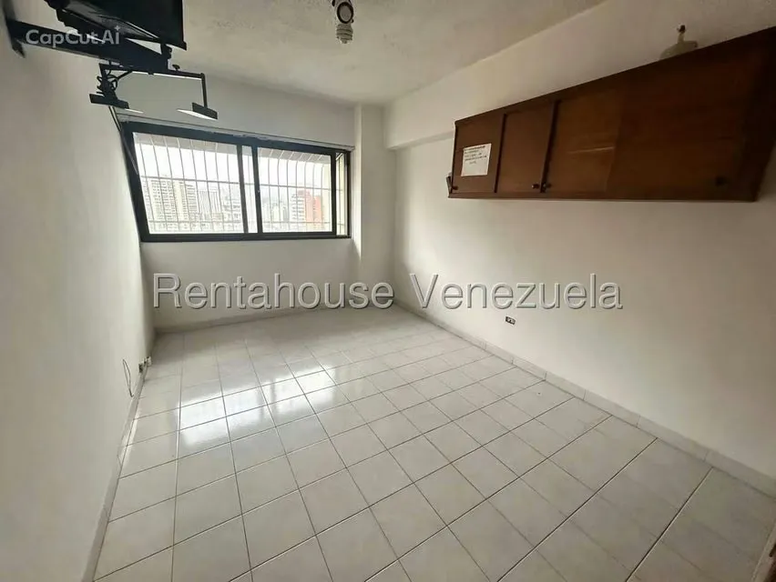 Apartamento (1 Nivel) en Venta en Parroquia La Candelaria, Distrito Metropolitano - 10