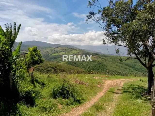 LOTE DE TERRENO con vista 180° en venta - 3