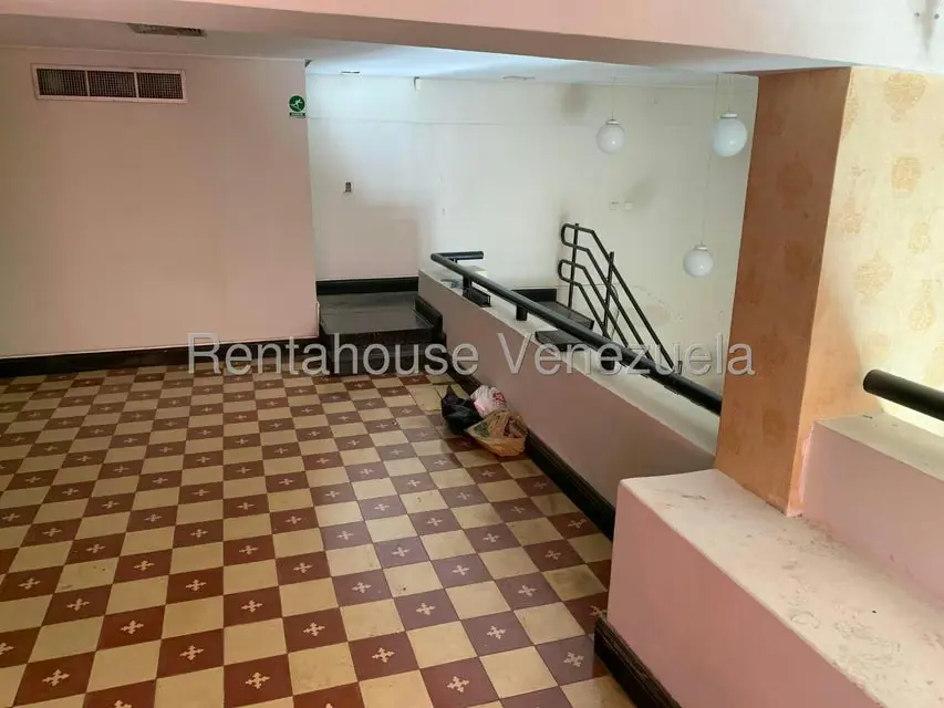 Local Comercial en Venta en La Castellana, Distrito Metropolitano - 2