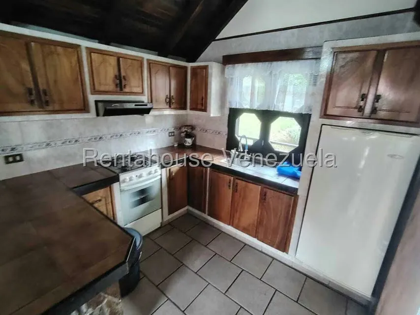 Casa (Colonial) en Venta en La Colonia Tovar, Aragua - 35