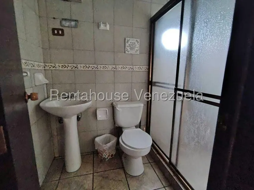 Casa (Colonial) en Venta en La Colonia Tovar, Aragua - 36