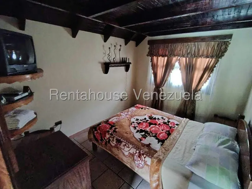 Casa (Colonial) en Venta en La Colonia Tovar, Aragua - 37