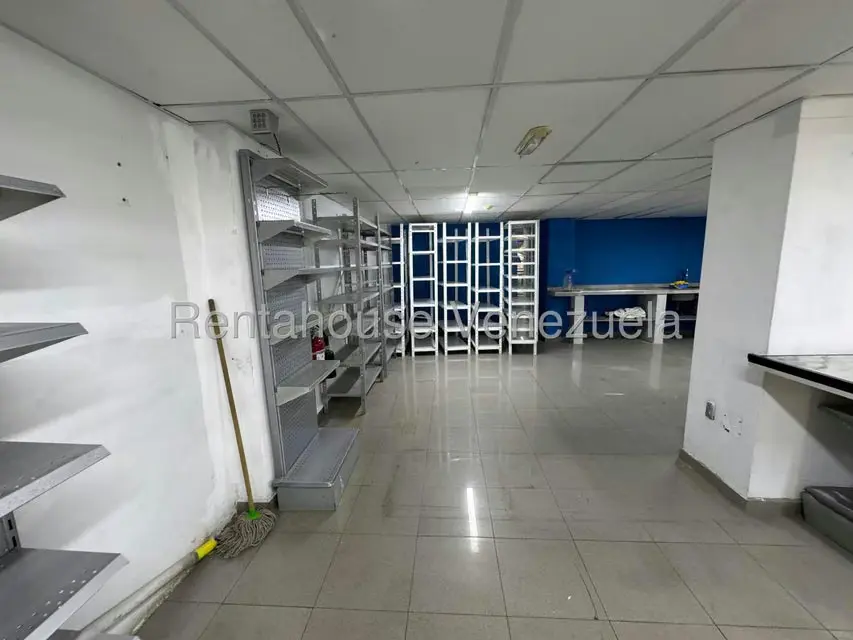 Local Comercial en Alquiler en Colinas de Bello Monte, Distrito Metropolitano - 15