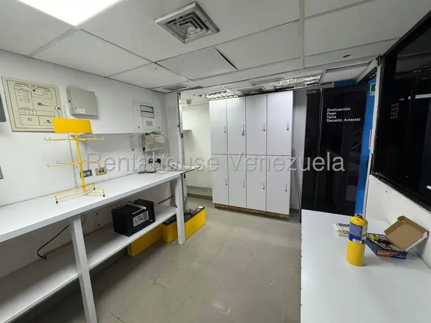 Local Comercial en Alquiler en Colinas de Bello Monte, Distrito Metropolitano - 23