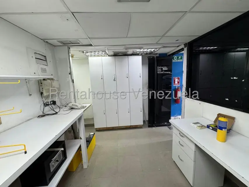 Local Comercial en Alquiler en Colinas de Bello Monte, Distrito Metropolitano - 26