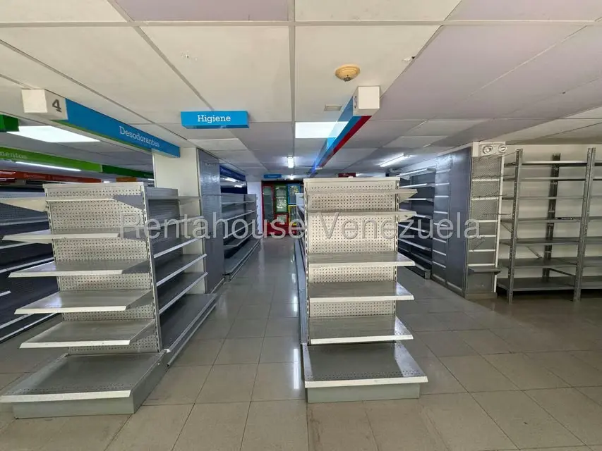 Local Comercial en Alquiler en Colinas de Bello Monte, Distrito Metropolitano - 6