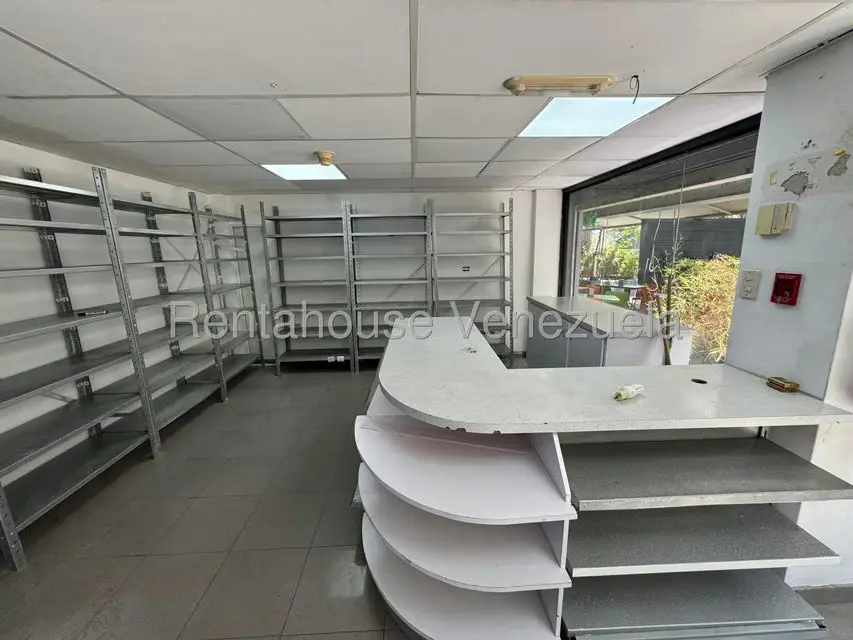 Local Comercial en Alquiler en Colinas de Bello Monte, Distrito Metropolitano - 8