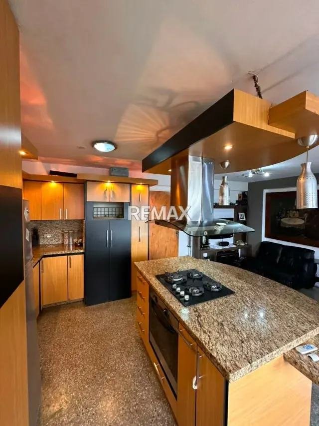 En Venta Amplio apartamento en zona Privilegiada del Oeste de Barquisimeto