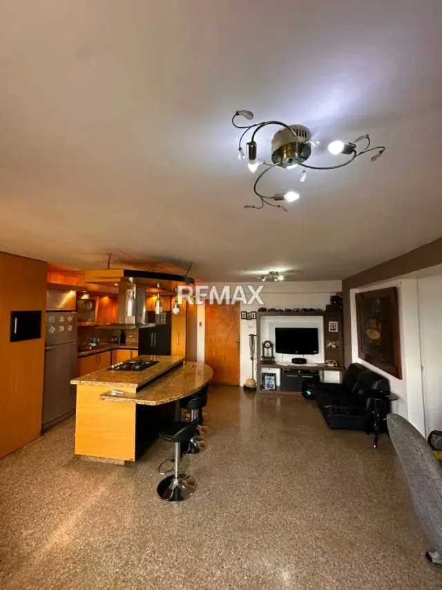 En Venta Amplio apartamento en zona Privilegiada del Oeste de Barquisimeto - 7