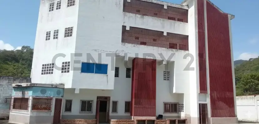 Gran Oportunidad Galpón y Edificio Industrial en Venta