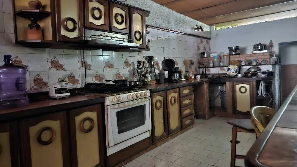 Venta de Casa Comercial - 4
