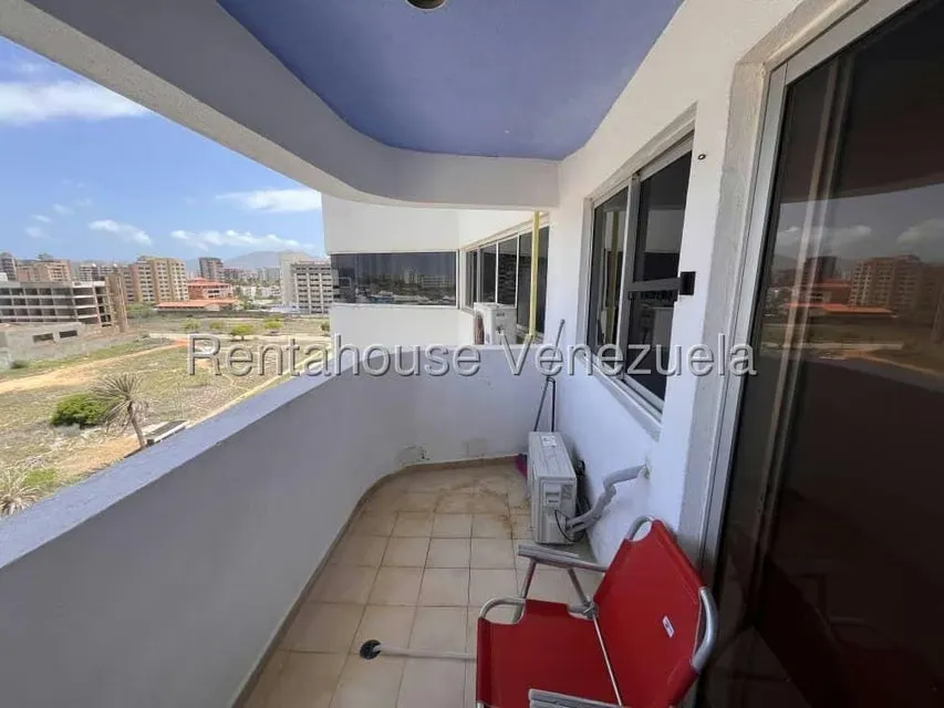 Apartamento (1 Nivel) en Venta en Porlamar, Nueva Esparta - 5