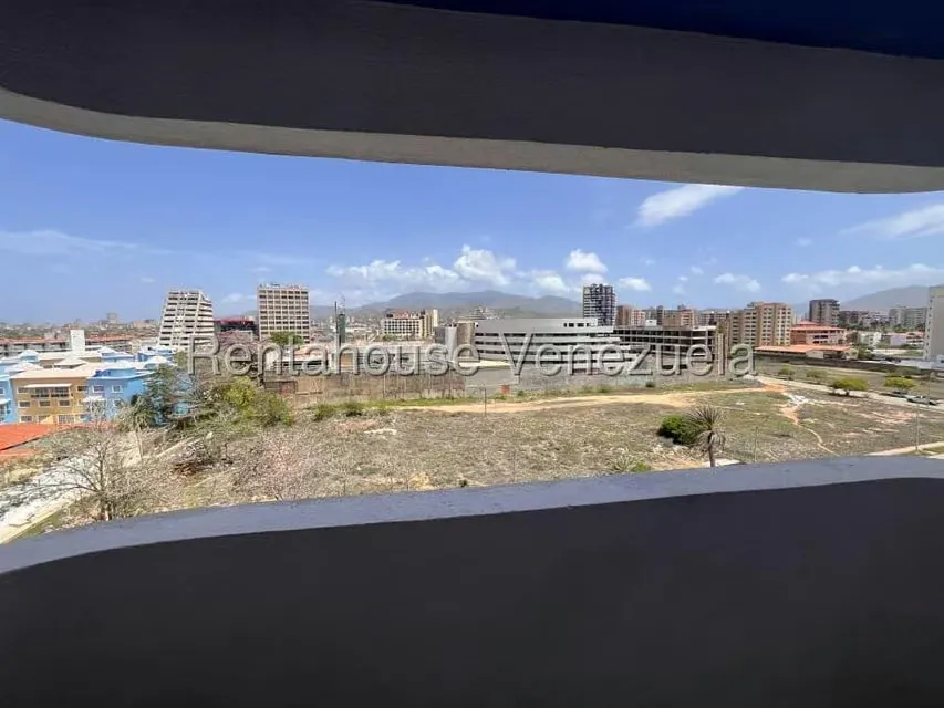 Apartamento (1 Nivel) en Venta en Porlamar, Nueva Esparta - 6
